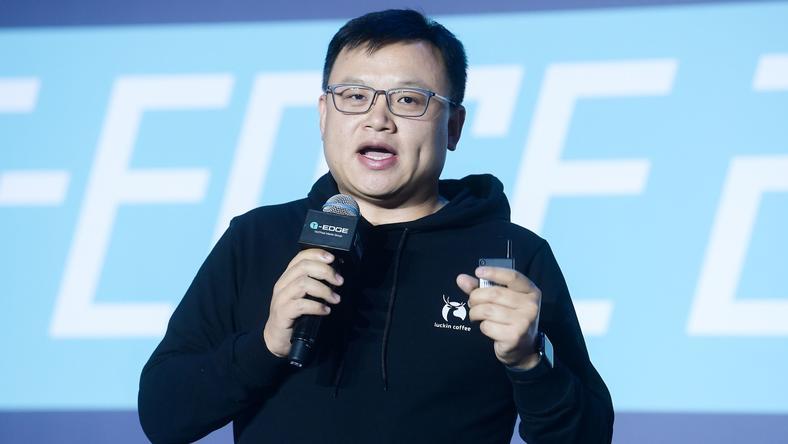 【虎嗅早报】瑞幸咖啡任命新董事长;官方回应小学生研究结直肠癌获全国奖项